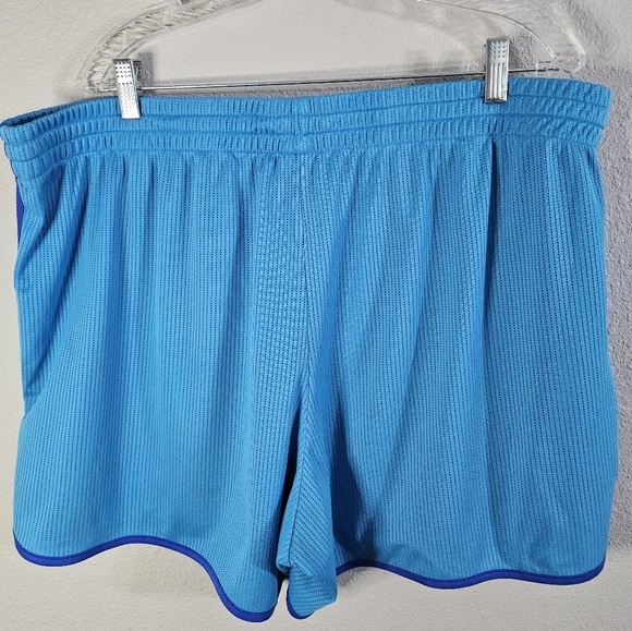 Danskin Now Shorts 3X (22-24W) Aqua With Blue Trim - Picture 3 of 5